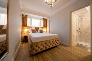 Отель Hotel Casa Fiori Бухарест Стандартный двухместный номер с 1 кроватью-11