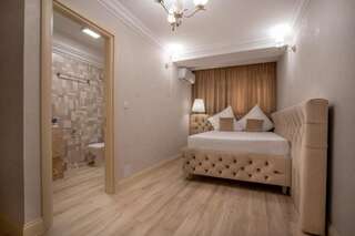 Отель Hotel Casa Fiori Бухарест Стандартный двухместный номер с 1 кроватью-15