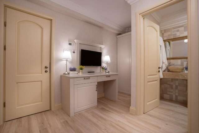 Отель Hotel Casa Fiori Бухарест-56